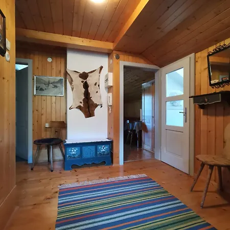 Viktor Ladstätter *